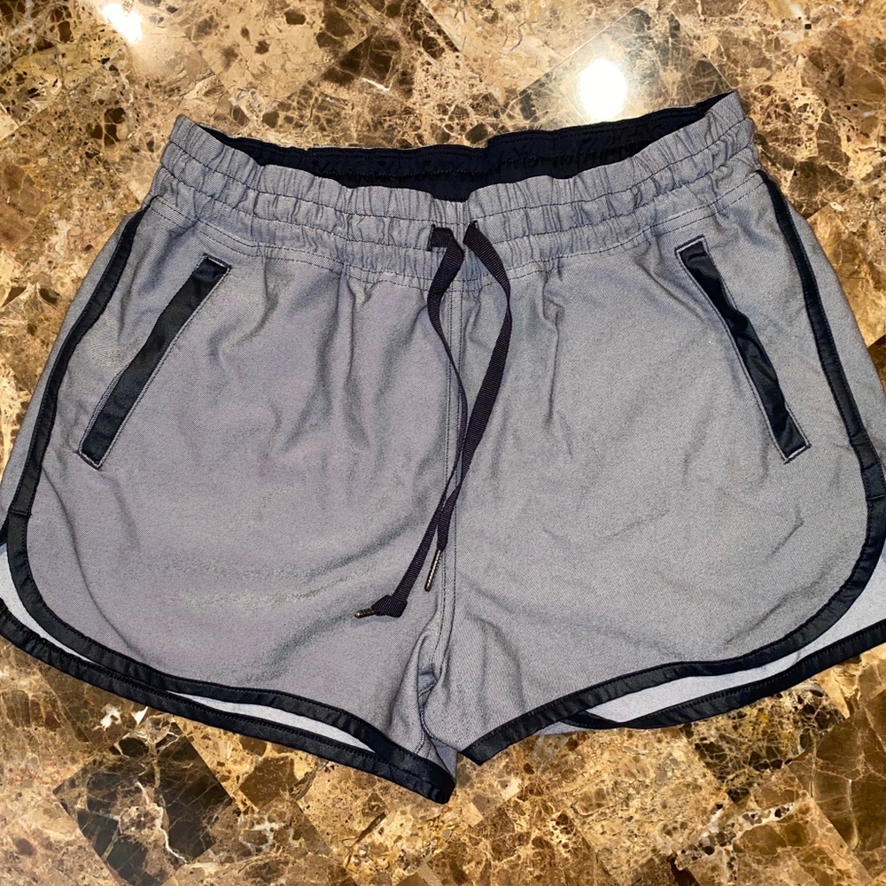 Lululemon shorts!
